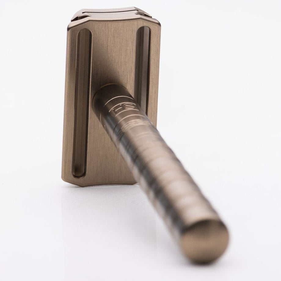 （正規品）Henson Shaving AL13 MEDIUM TAN Henson Shaving AL13-M DE Safety Razor Tan – Luxx Brands